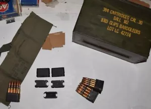 FIVE NOS ORIGINAL M1 GARAND 8ROUND ENBLOC CLIPS 'BRW' 30.06 FROM MASTER CASE NEW - Picture 1 of 8