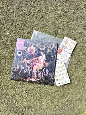 Melanie Martinez Portals Tour Vinyl /w Signed Art Card + 3D Badge. Ⱄⱄ.ⱄⰔ MINT. - Image 1 of 4