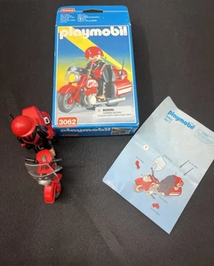 Vintage 1999 Playmobil 3062 Motorcycle Motorbike Rider Red In Original Box - Picture 1 of 7