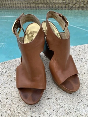 Michael Kors - Sandalias Josephine de cuña para mujer punta abierta tacón de cuña cuero talla 8 Foto 1 de 4