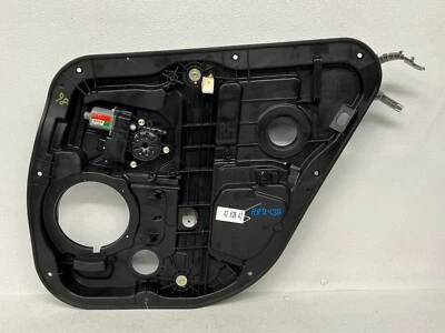 ⭐2015-2017 KIA K900 LUXURY REAR RIGHT PASS DOOR WINDOW REGULATOR OEM LOT2438 - Image 1 of 4