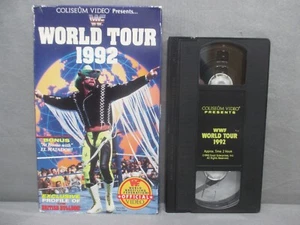 WWF Wrestling WORLD TOUR 1992 Video VHS w/ Big Box Coliseum Video - Imagen 1 de 8