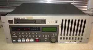 TASCAM DA-98 High-End DTRS-Recorder - vom Händler - Picture 1 of 6