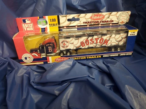 BOSTON REDSOX 2005 TRACTOR TRAILER BASEBALL BOGAERTS DEVERS WILLIAMS RUTH Cover
