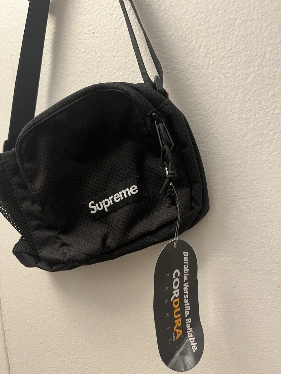Supreme Men's Messenger/Shoulder Bags for sale | eBay Supreme Men's Messenger/Shoulder Bags for sale | eBay