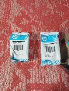 2 X HP 64 Black Original Ink Cartridge, ~200 pages, N9J90AN#140 Free Shipping 5 - Afbeelding 1 van 4