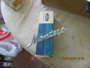 NOS 1972 MERCURY MONTEGO FRONT FENDER EMBLEM-PART NO. D2GY-16098-C - Picture 1 of 9