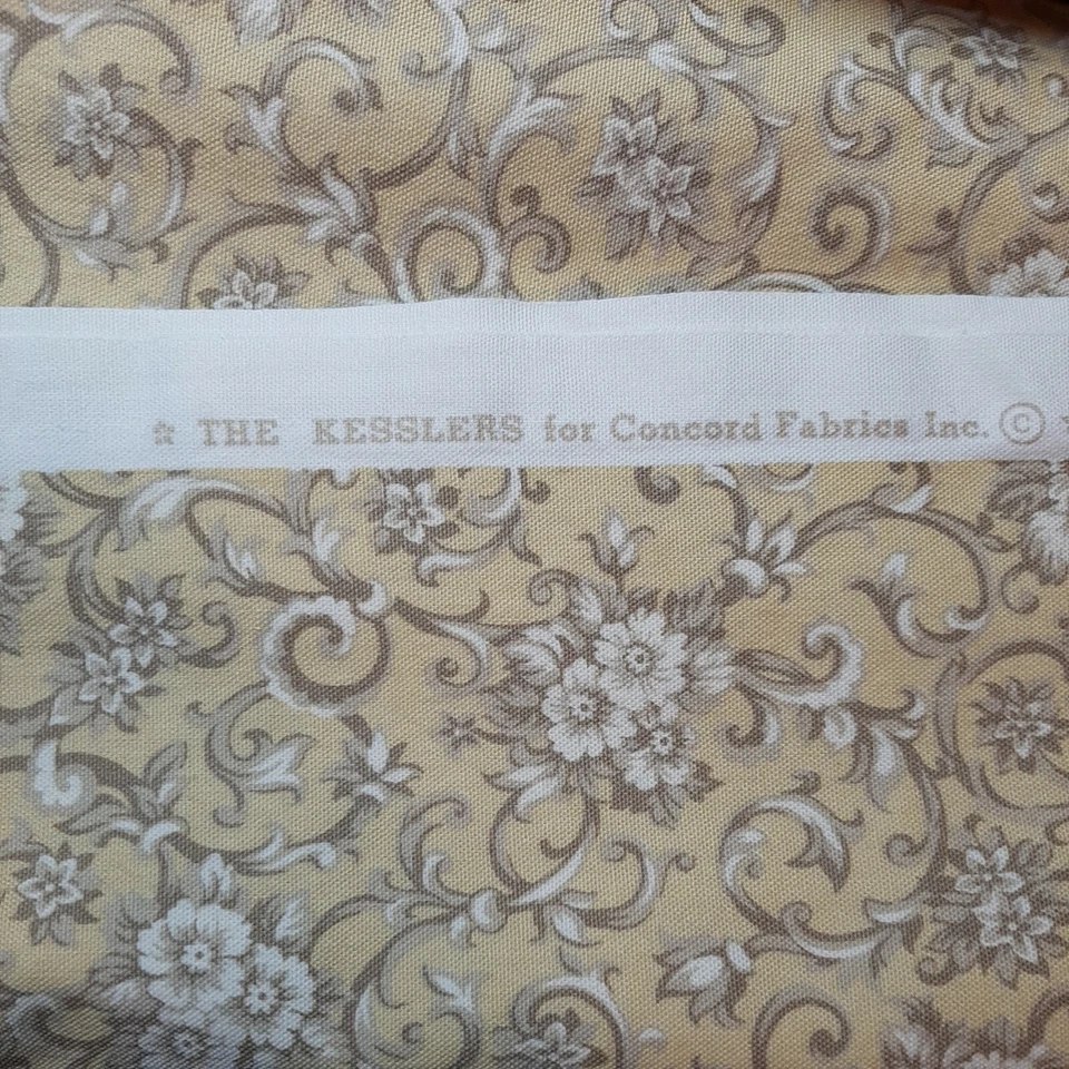 2.75 Yds Kesslers for Concord Fabrics YELLOW Floral UPHOLSTERY DRAPE Fabric 54W  - Image 1 of 4