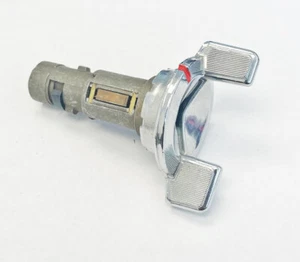 NOS 1969-1978 GM Camaro Corvette Chevelle GTO Ignition Lock Cylinder Uncoded RED - Foto 1 di 1