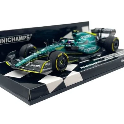 Modellino F1 Minichamps 1/43 Aston Martin AMR22 S.Vettel #5 Last Race Abu Dha... - Immagine 1 di 4