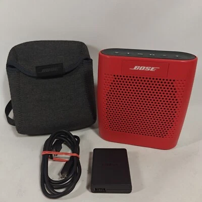 Altavoz Bluetooth Bose SoundLink Color Rojo Coral con Estuche y Cargador Original  Foto 1 de 4