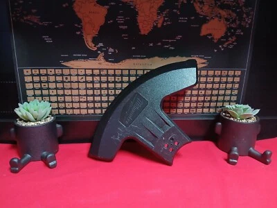 Milwaukee 14-32-0012 String Guard Assembly for 2825-20  ( No screws included ) - Image 1 of 4