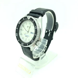 [w2140] SEIKO 6458-602B Diver 200m Cuarzo Esfera Blanca Batería Nueva Rara EX/VG - Imagen 1 de 17