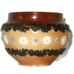 Royal Doulton Lambeth Bowl with Applied Flowers, Laurel 2928, 3 3/4" H x 4 3/4"W - Picture 1 of 6