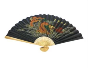 Wandfächer schwarz mit Motiv DRACHE Fächer Achslänge ca. 90 cm Dekofächer - Afbeelding 1 van 3