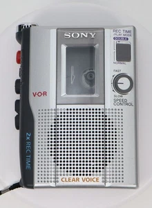 Sony TCM-200DV Standard Cassette Voice Recorder & 2 Sony 90 Min Tapes - Bild 1 von 9
