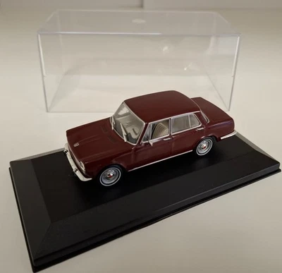 Simca 1500 1964 Vetrina scatola 1/43 IXO - Immagine 1 di 3