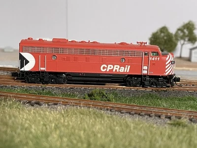 Intermountain CP Rail FP9 1411 w/ DCC - Image 1 of 4