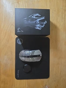 Finalmouse TENZ edition Small Used (Cosmetic Damage) - Picture 1 of 3