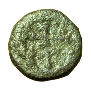Roman or Byzantine Uncertain Coin AE11mm Bust / Cross 04219 - Picture 1 of 3