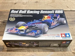 TAMIYA 1/20 Red Bull Racing Renault RB6 modelo plástico sin montar popular Japón - Imagen 1 de 9