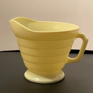 Hazel Atlas Modertone Ribbed Yellow Creamer - Picture 1 of 6