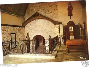 Saulges - la Iglesia San Piedra (G9561) - Imagen 1 de 1