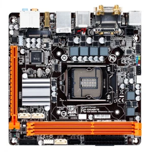 Placa madre Gigabyte GA-B85N Phoenix-WIFI Intel B85 LGA 1150 DDR3 Mini-ITX Core - Imagen 1 de 3