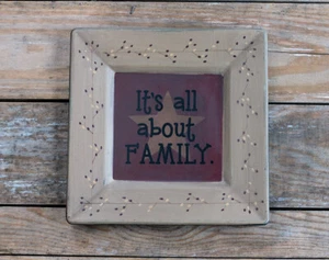 Primitive Decorative Plate w/Quote It's All About Family Burgundy Berry Vine 10" - Picture 1 of 4