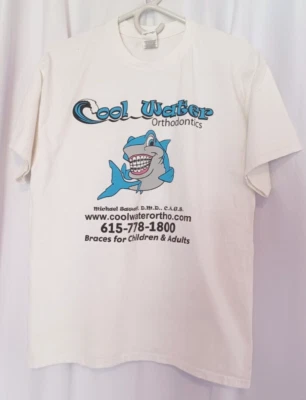 Camiseta de ortodoncia Cool Water para hombre Gildan talla mediana blanca algodón divertida Foto 1 de 4
