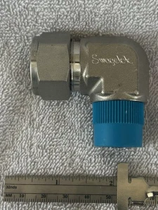 Swagelok SS-1210-2-8 stainless Steel steel  3/4” tube fitting 90 elbow 1/2” MNPT - Picture 1 of 4