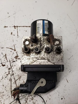 ABS Brake Pump Control Module Fits 2006-2007 Chevrolet Impala - Image 1 of 4