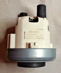 MOTOR MIELE # S 7280 VERTICAL EMBOLSADO (LIGERAMENTE USADO) PROBADO 072125A - Imagen 1 de 7