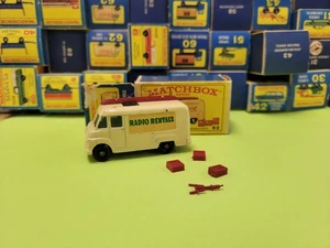 OLD VINTAGE LESNEY MATCHBOX # 62 TV SERVICE VAN ORIGINAL BOX - Picture 1 of 4