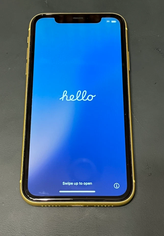 Apple iPhone 11 - 64 GB -  (Unlocked) (CA) EXCELLENT CONDITION - Image 1 of 4