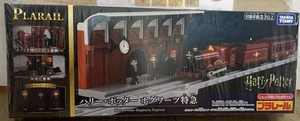 Plarail Harry Potter Hogwarts Express Train Figure Takara tomy Toy - Picture 1 of 11