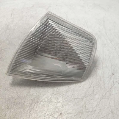 35100748 Freccia indicatore direzionale ant dx Carello trasparente Opel Vectra B - Immagine 1 di 4