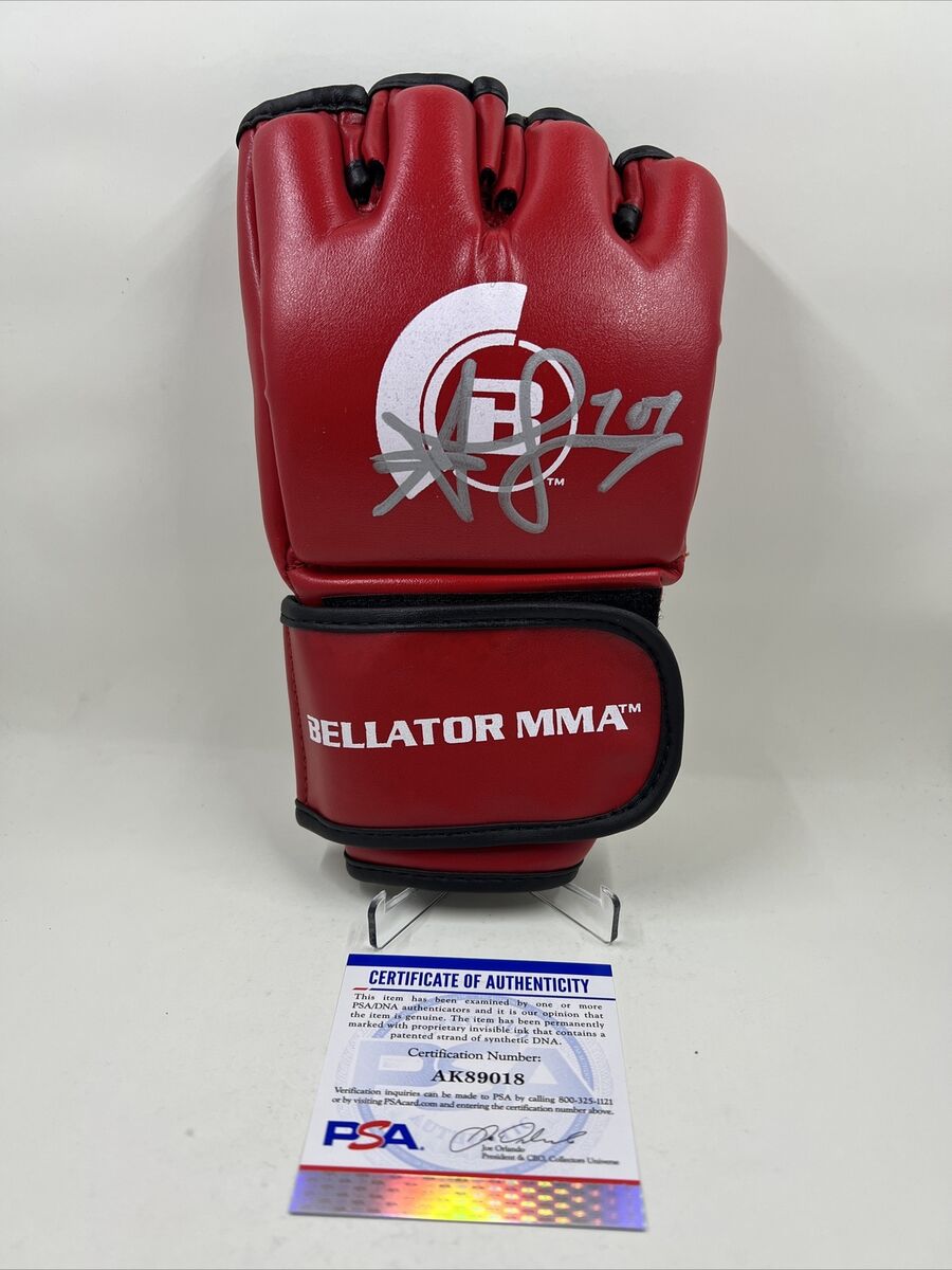 Bellator MMA Autographed Glove (s)s for sale | eBay Bellator MMA Autographed Glove (s)s for sale | eBay