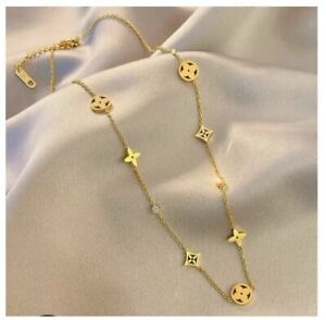 18k Gold Plated Stainless Steel Multi Clovers Necklace - New