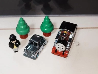 Thomas Cápsula Plarail Sir Topham Hatt Coche Árboles Set Gashapon Japón Foto 1 de 3