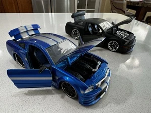1/24 Scale Die-Cast Models Ford Mustang. - Picture 1 of 8