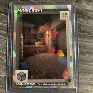 2024 Panini Minecraft - Crafting Chronicles Cubic Foil - #144 Cobblestone - Picture 1 of 2