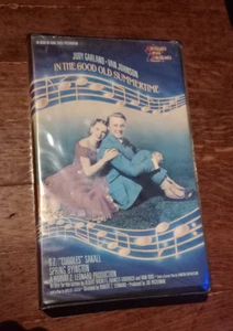 In The Good Old Summertime - Judy Garland - Van Johnson 1976 VHS clamshell - Picture 1 of 6
