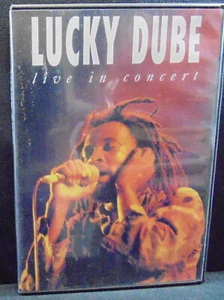 LUCKY DUBE LIVE IN CONCERT ------- SEE PHOTOS - Foto 1 di 3