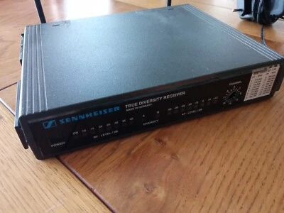 Ensemble Micro cravate HF Sennheiser  - Photo 1/4