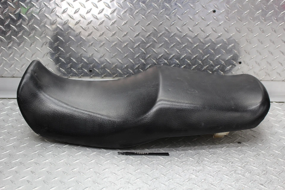 1993 Kawasaki Ninja 600R ZX600C ASSENTO DIANTEIRO SELIM DUPLO  - Imagem 1 de 4