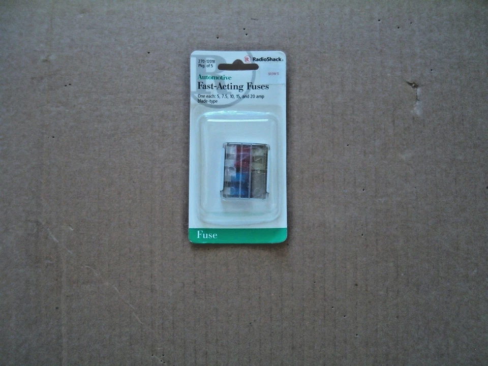 Комплект автомобильных быстродействующих предохранителей RadioShack 270-1201B/5 (тип лезвия ATC/ATO) - Изображение 1 из 1