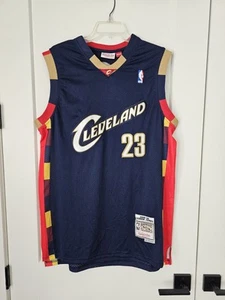 Mitchell & Ness NBA HWC Swingman Jersey Cavaliers Lebron James 2008-09 - Picture 1 of 14