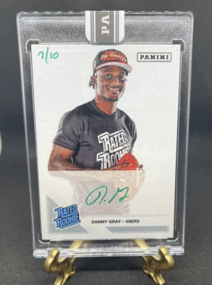 Danny Gray 2022 Panini Instant Next Day ON CARD AUTO GREEN ROOKIE SSP 7/10 - Image 1 of 2