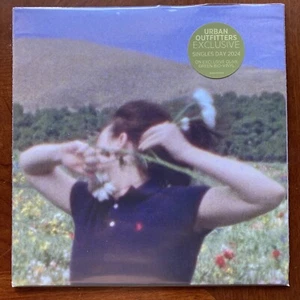NEW Billie Eilish Birds of A Feather Limited 7" Olive GREEN Vinyl UO Urban - Picture 1 of 3